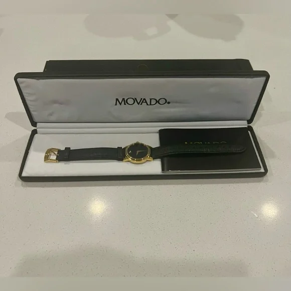 New In Box Vintage Movado Museum Watch Women 25mm Black Dial Gold Tone - Picture 3 of 12